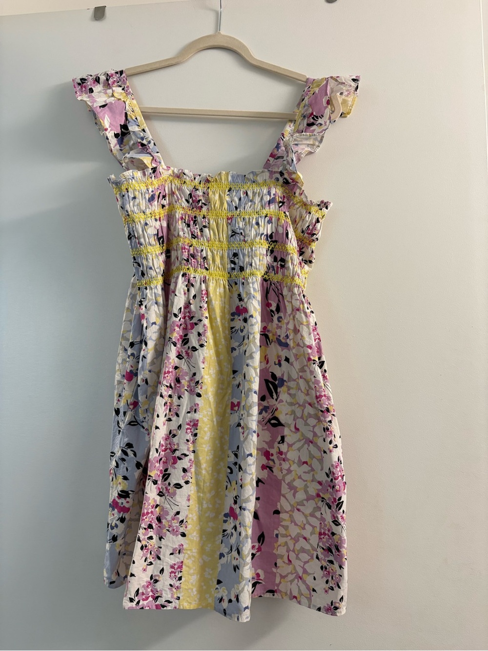 French Connection Women’s Floral Smocked Sundress Size 8 NWT Retail $128